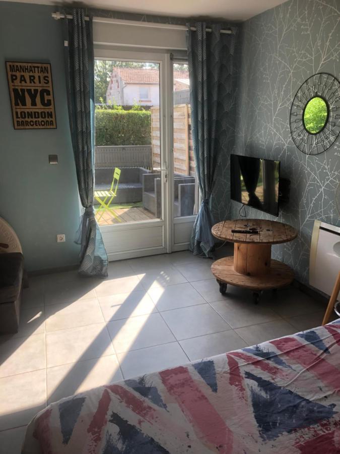 Logement 10Km Arras Camblain-l'Abbe Exterior photo